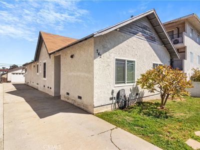 742 W Santa Cruz St, San Pedro, CA, 90731