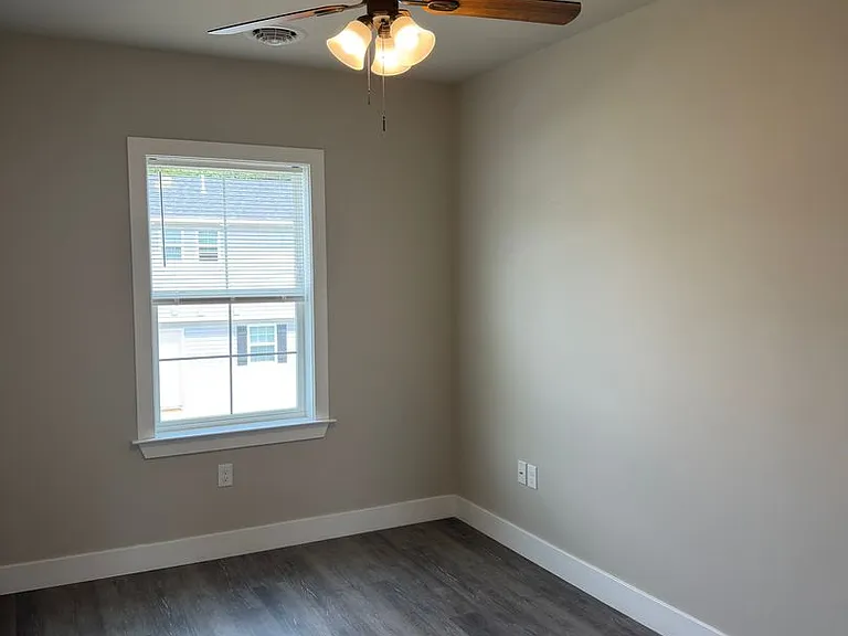 Salem Run Apartments Phase 2 — Photo 453