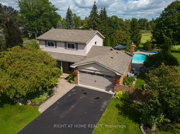 63 Robinglade Ave, Kawartha Lakes, ON L0C 1G0