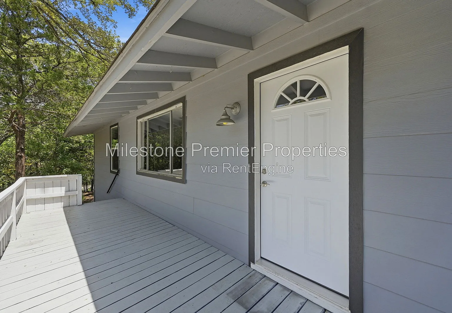 2 bed, 2.0 bath, 1230 sqft, $1,649 — Photo 4