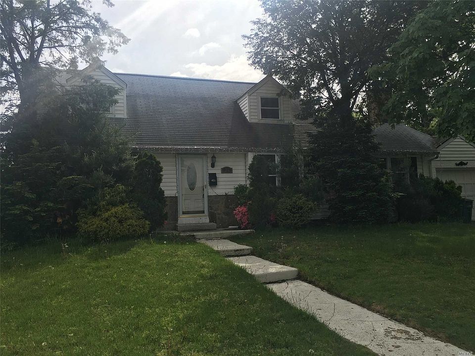 1st image of 189 Wickshire Dr
