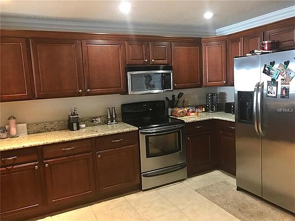 4th image of 225 W Seminole 502 Blvd