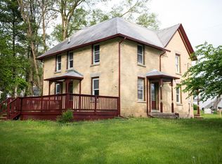 34416 63rd St, Burlington, WI 53105