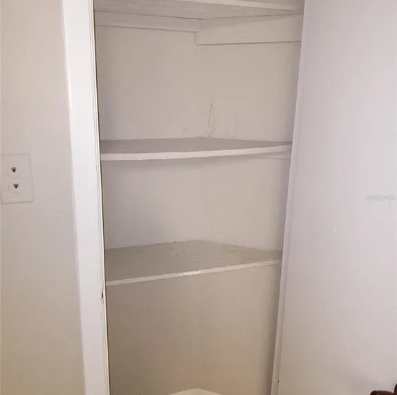6918 Trout St — Photo 10
