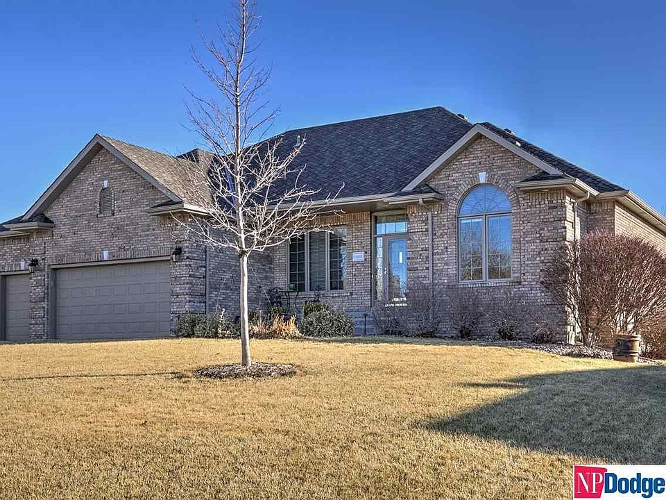 1st image of 10015 S 173rd Cir