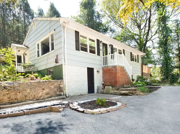 95 Squantuck Road, Seymour, CT 06483