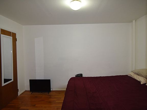 3rd image of 24 Avenue C APT 2