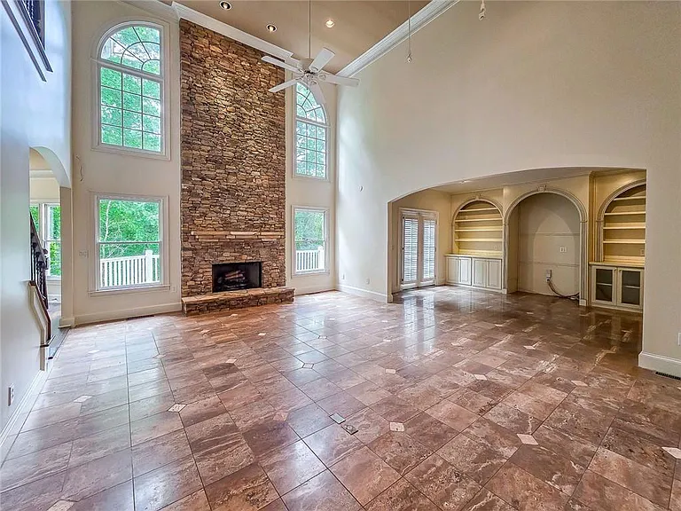 2502 Oak Hill Overlook — Photo 9