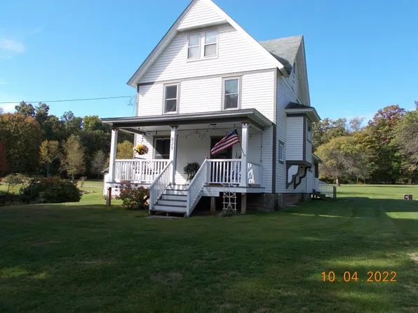 829 McPherson Rd, Oil City, PA 16301