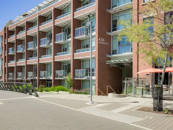 456 Pandora Ave #213, Victoria, BC V8W 0E3