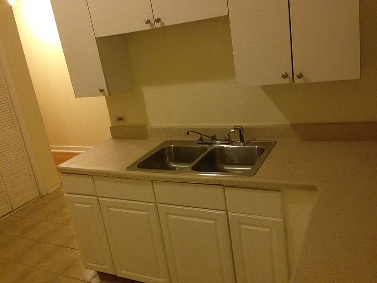 7606 S Union Ave #G — Photo 14