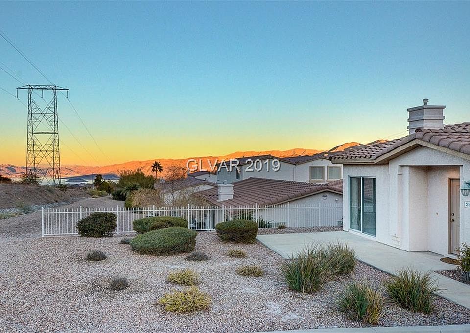 1st image of 246 Big Horn Dr