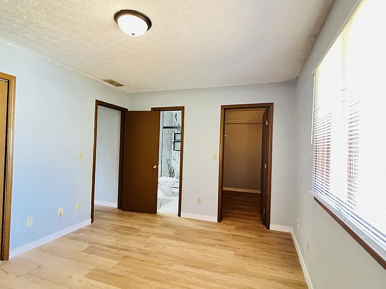 431 S Village Ct #1 — Photo 35