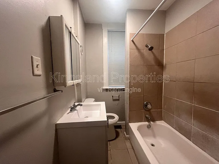 3022 Texas Ave #1F — Photo 5