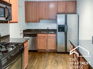 1849 W Cornelia Ave #1, Chicago, IL 60660