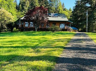 1040 Hallstrom Rd, Tillamook, OR 97141