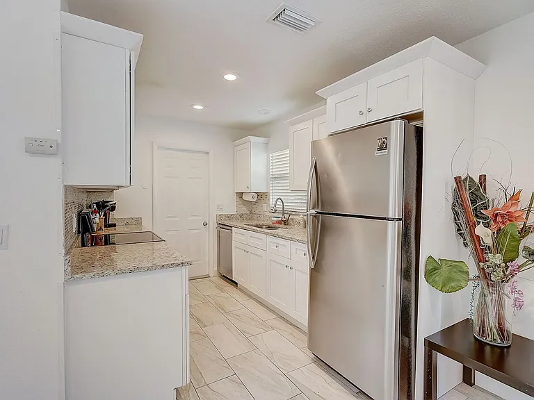 626-628 S Osprey Ave #618 — Photo 19