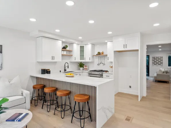 1 Bayview Ave Unit 12, Los Gatos, CA 95030