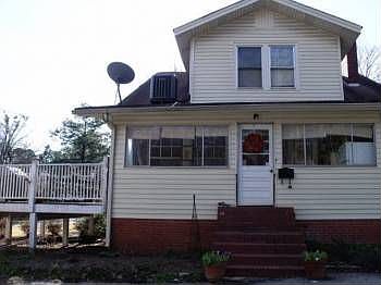 2nd image of 8624 Campbellton St