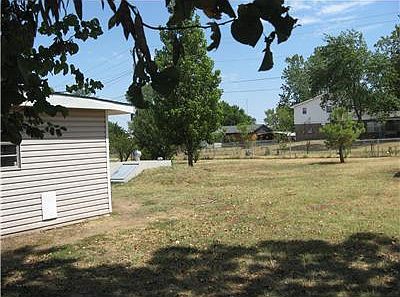 1st image of 400 Anderson Dr