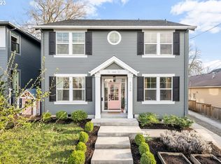 5566 SE Morrison St, Portland, OR 97215