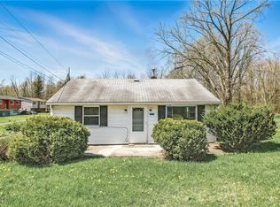 2258 Jacobs Rd, Youngstown, OH 44505