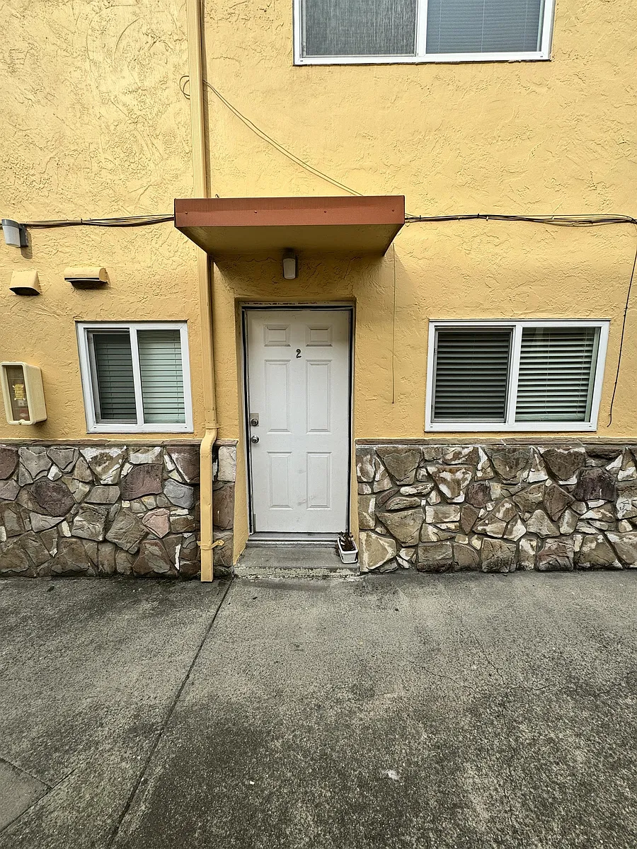 Building Photo - 2019 7th St