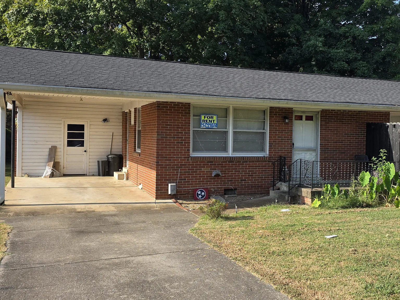 2 bed, 800 sqft, $1,600 — Photo 1