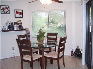 5th image of 28 Sherbury Ct