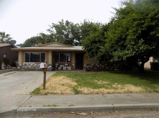 2643 Sharon Ln, Dos Palos, CA