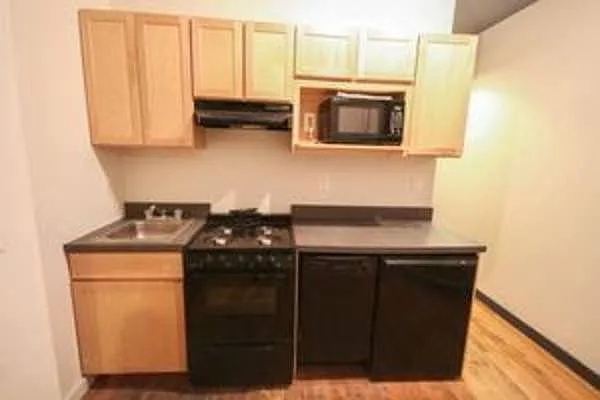 Rented by Bold New York | media 9