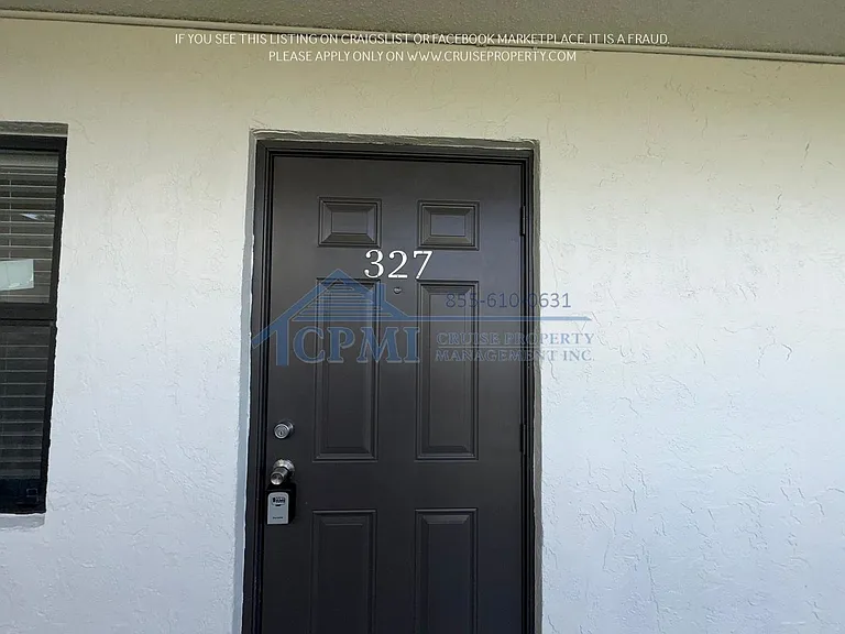 Riverside Manor/N'ice Apartments - 889 Riverside Drive, Ft. Lauderdale, FL 33312 — Photo 25