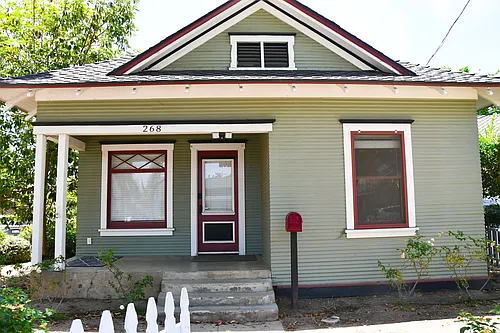 264-268 N Grand Ave Photo 1