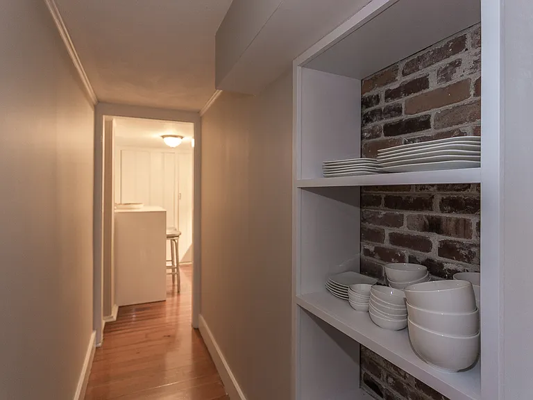 6 King St #1 — Photo 13