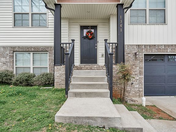 5th image of 1341 Harmon Ln