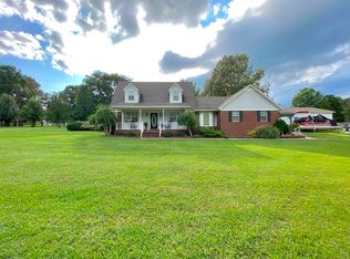 1007 John Allen Dr, Baldwyn, MS 38824