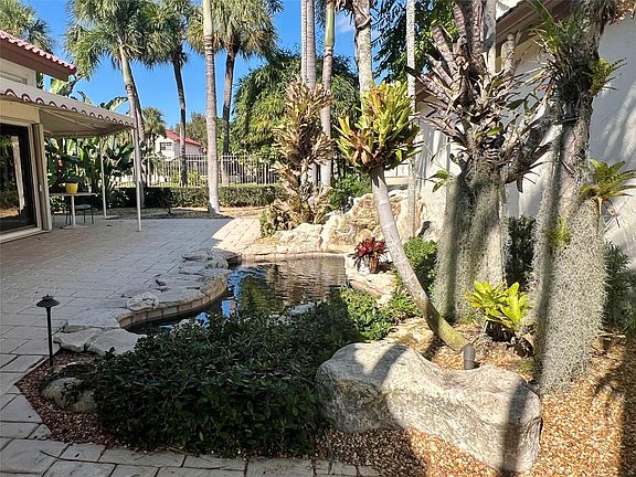 4th image of 21856 Town Place Drive