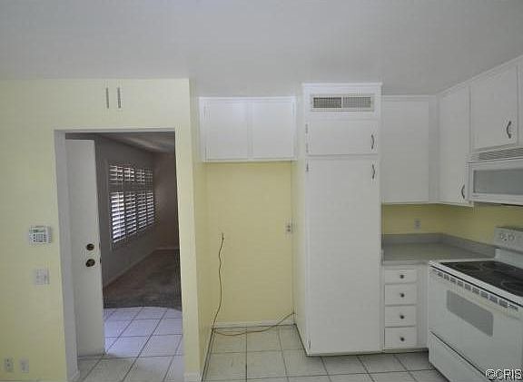 5th image of 1767 E Avenue De Las Flores