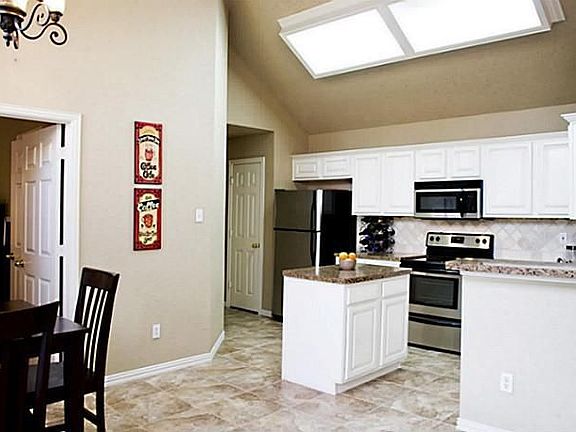 5th image of 18723 Riverstone Ct