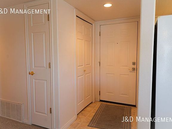 3rd image of 1645 W Vivante Way Unit C4