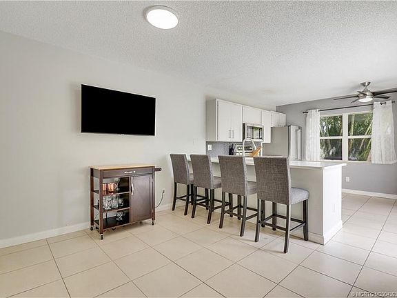 5th image of 8160 Andover Ct #60D