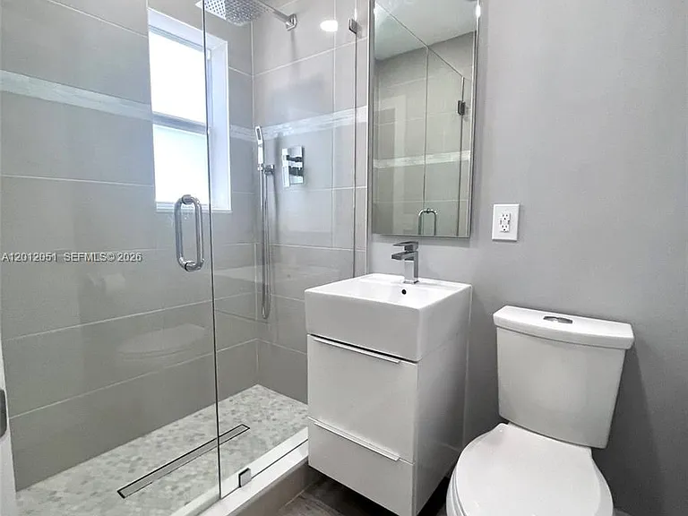6310 SW 79th St #20 — Photo 5