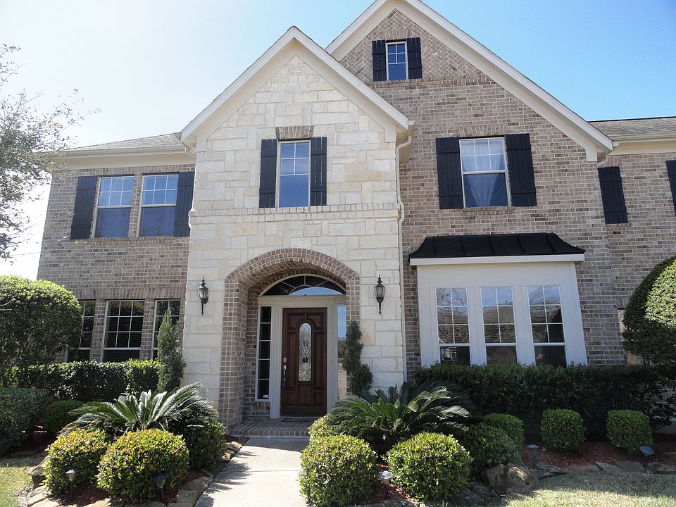 1st image of 26819 Chipstone Ct
