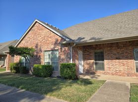 2109 Columbus Ave, Waco, TX