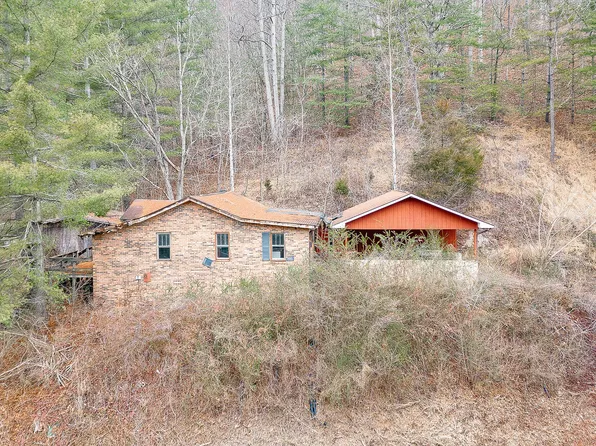 2061 Clinch River Hwy, Duffield, VA 24244