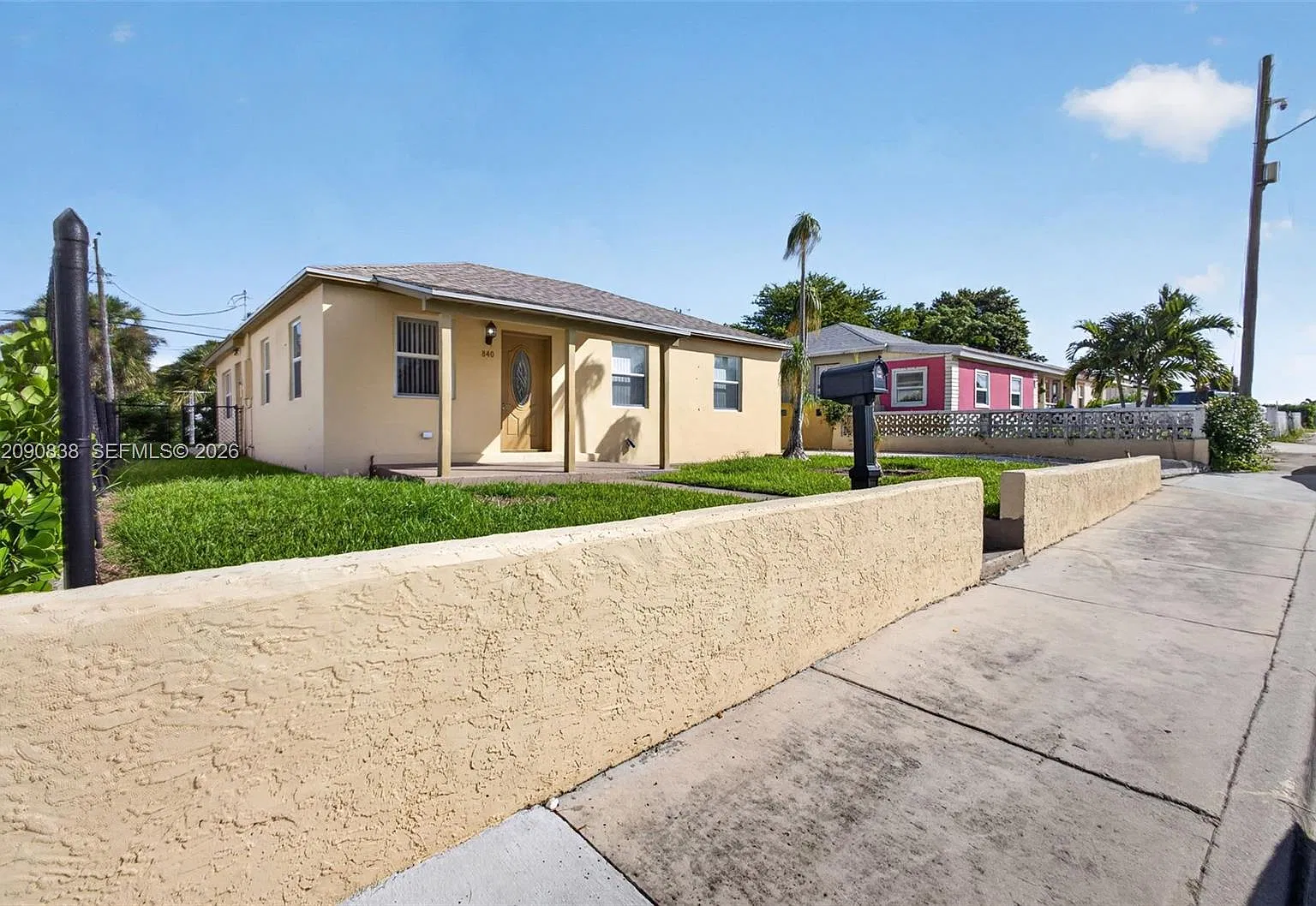 Riviera Beach Heights Add — Photo 4