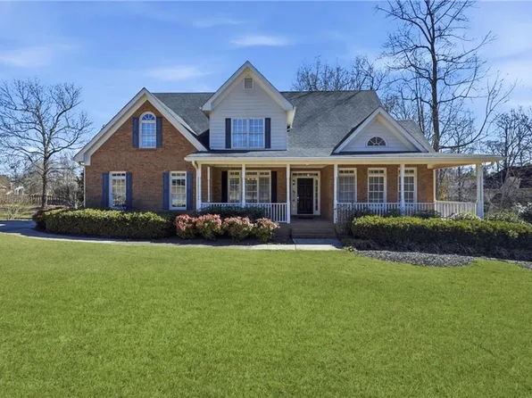 3805 Jones Creek Dr, Buford, GA 30519