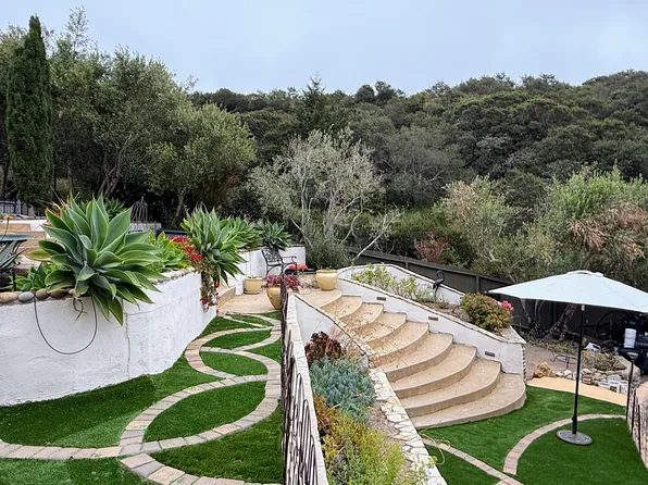25460 Tierra Grande Dr, Carmel, CA 93923