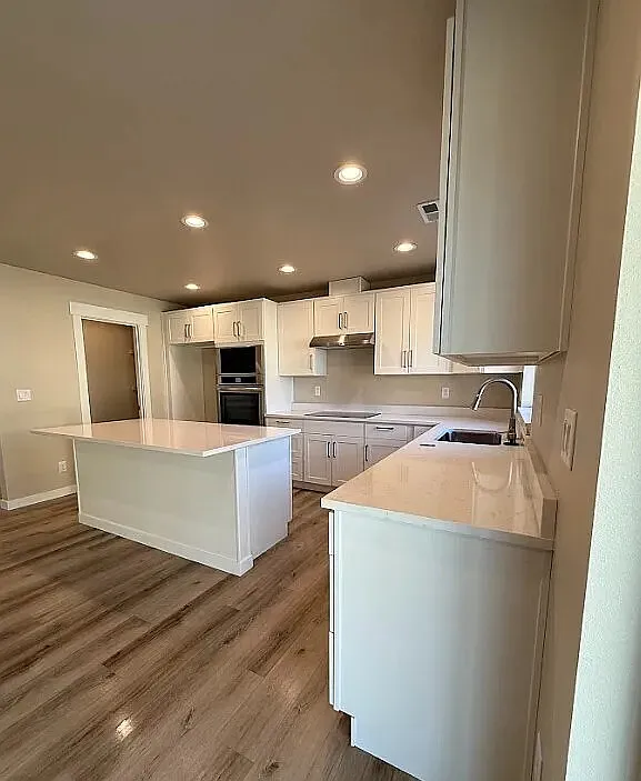 3 bed, 2.5 bath, 1456 sqft, $1,850 — Photo 4