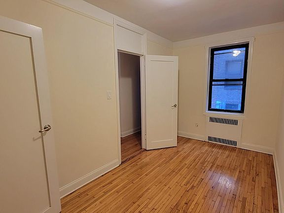 5th image of 3619 167th St #J1